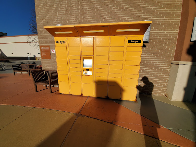Amazon Locker - Happy