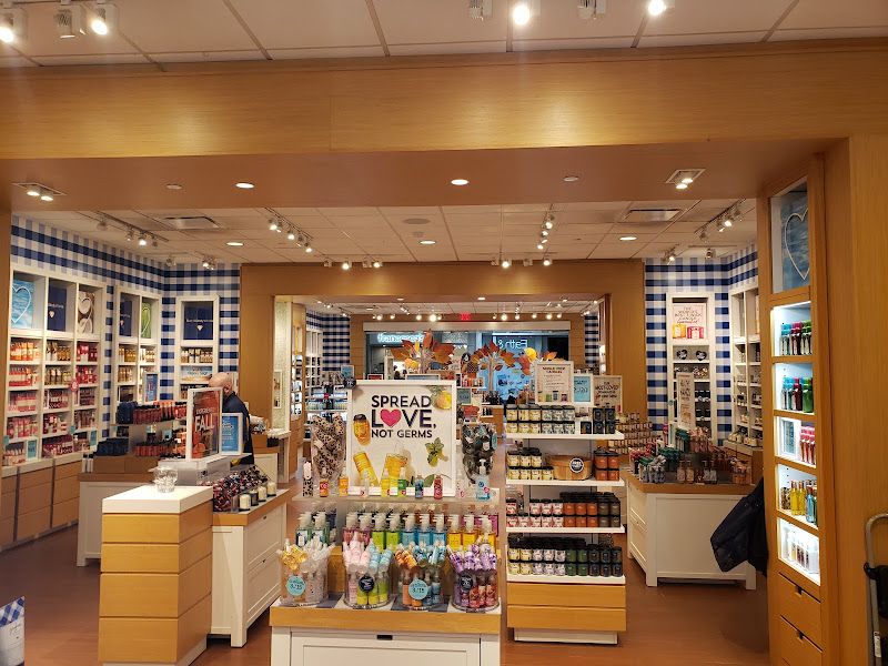 Bath & Body Works