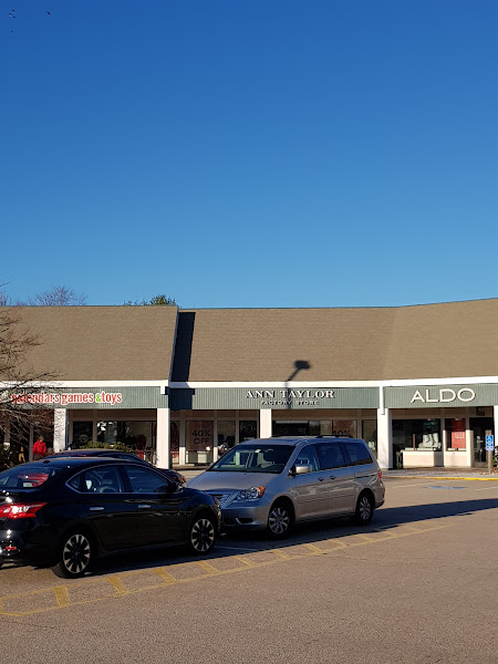 The Maine Outlet Shopping Center