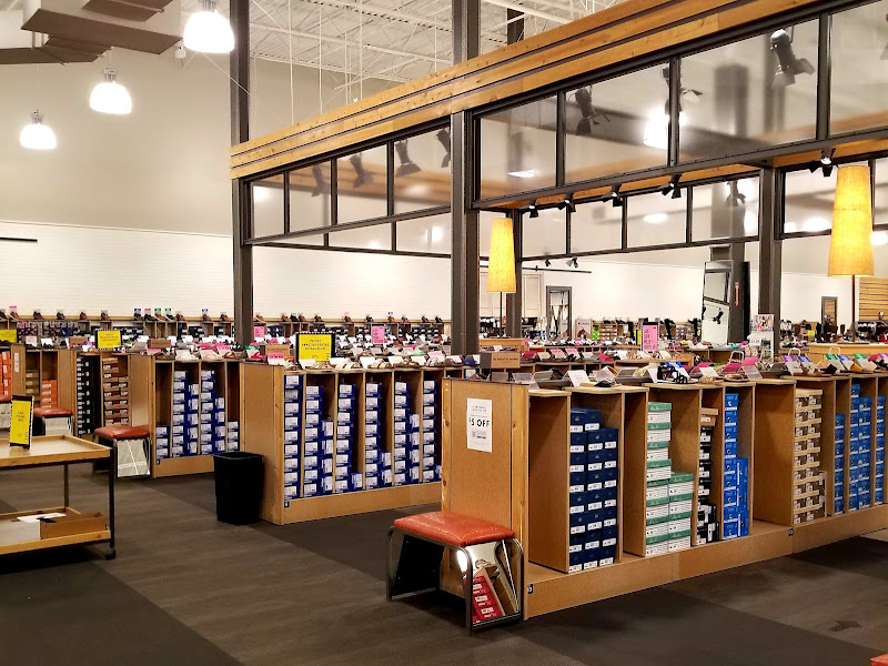DSW Designer Shoe Warehouse