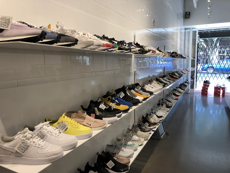 Complex Clothing