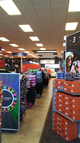 Shoe Carnival