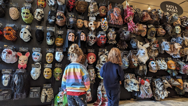 Spirit Halloween