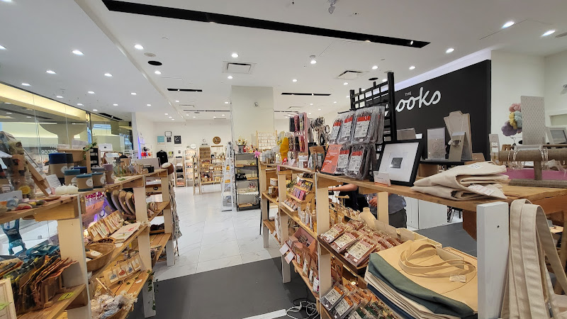 Shop Makers Metrotown