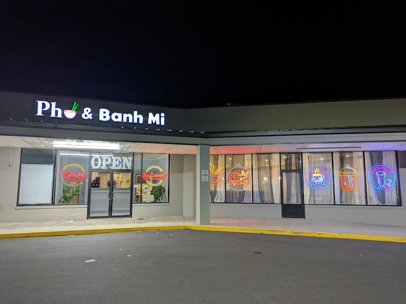 Pho Bun Me ( PHO & BANH MI)