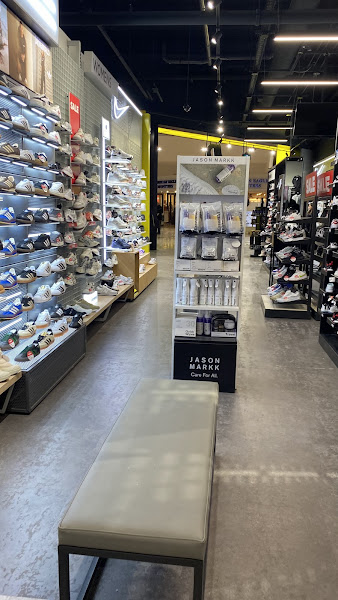 JD Sports Southcentre Mall