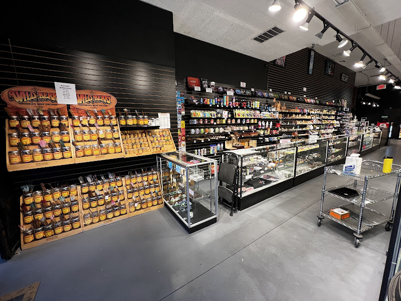 Amsterdam Smoke and Vape Store