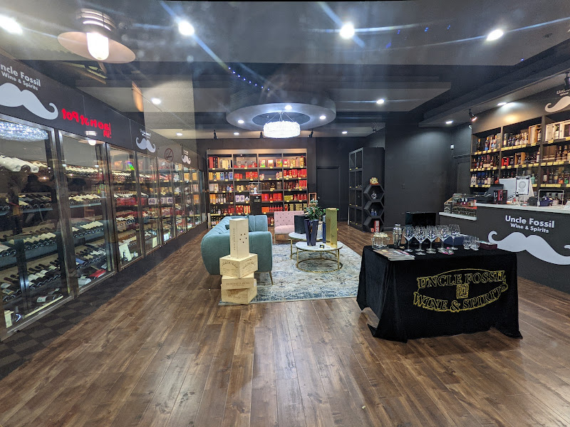 Uncle Fossil Wine & Spirits