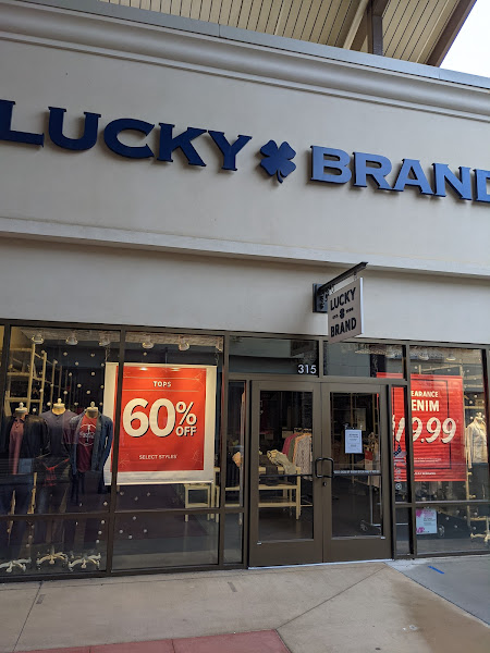 Lucky Brand Outlet