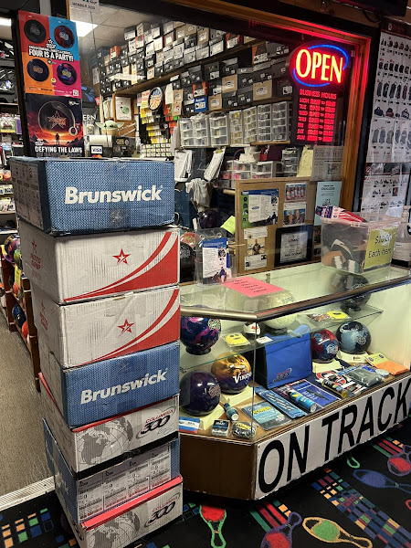 On Track Pro Shop Cedarvale
