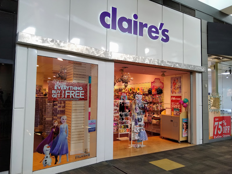 claire's