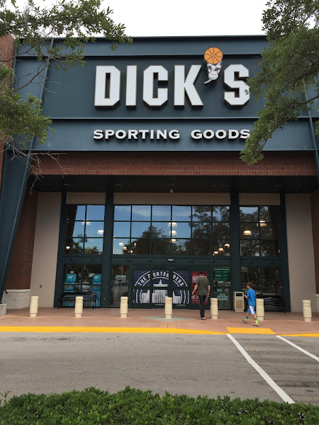 Dick's Sporting Goods