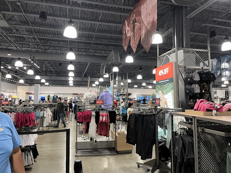 adidas Outlet Store Elizabeth
