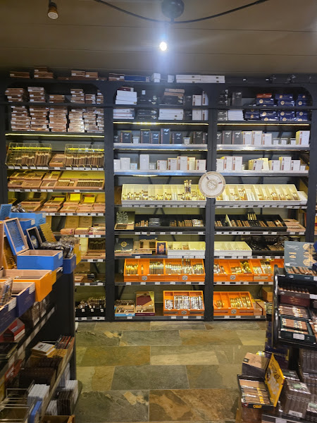 Vitola Fine Cigars Mountain Brook