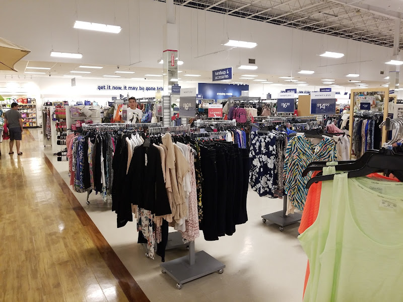 Marshalls & HomeGoods