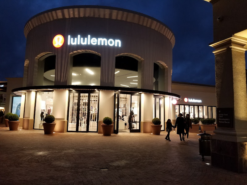 Lululemon