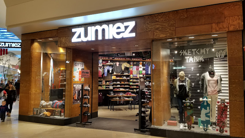 Zumiez