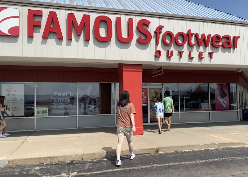 Famous Footwear Outlet