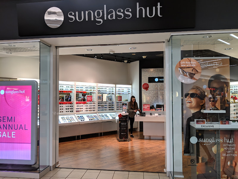 Sunglass Hut