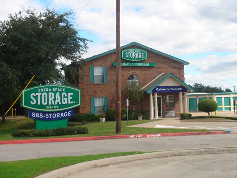 Extra Space Storage