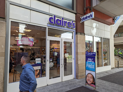 claire's