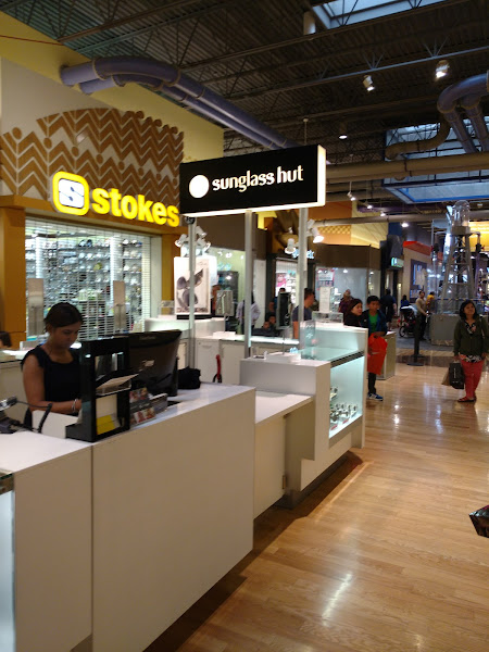 Sunglass Hut