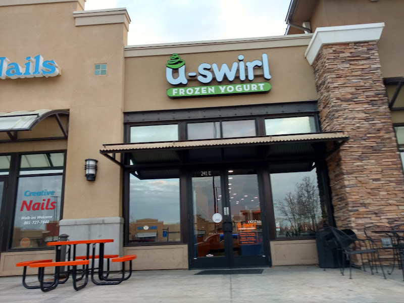 U-Swirl Frozen Yogurt & Rocky Mountain Chocolate Factory
