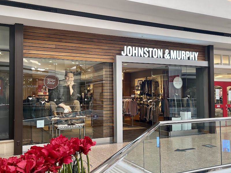 Johnston & Murphy