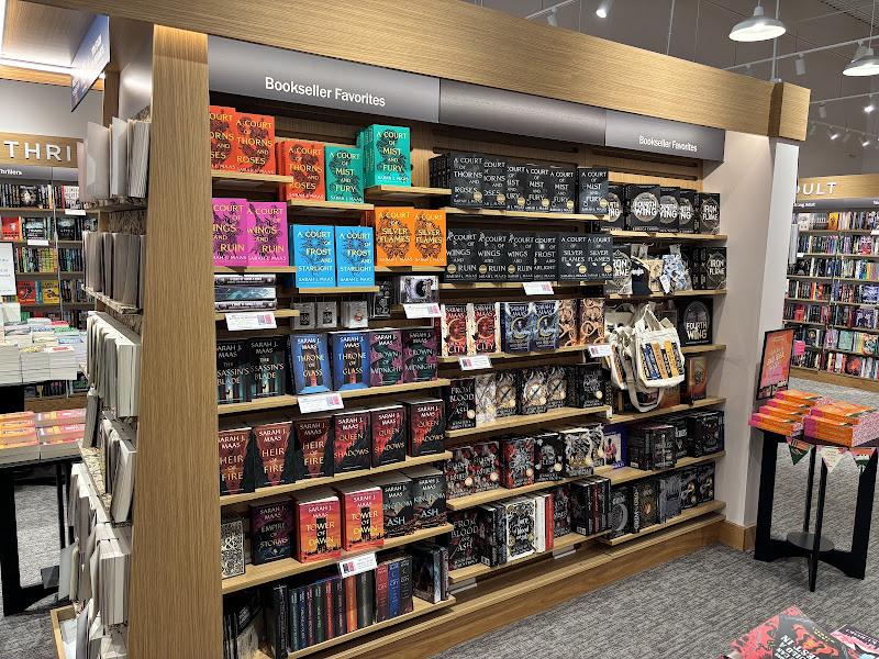 Barnes & Noble