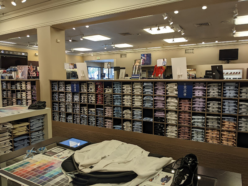 Men's Wearhouse