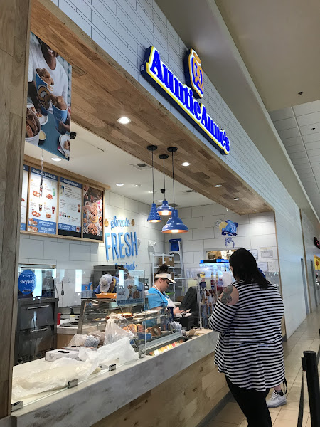 Auntie Anne's