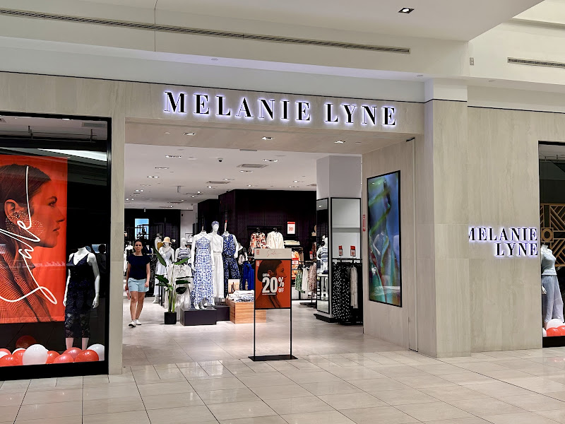 Melanie Lyne