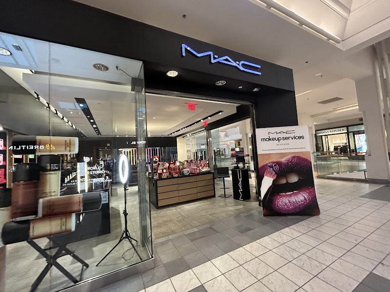 MAC Cosmetics