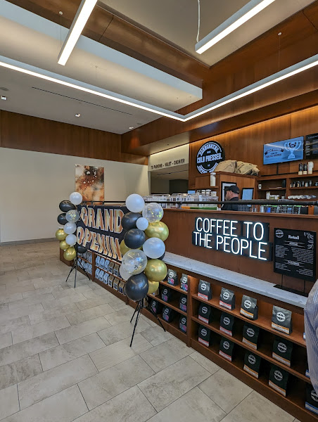 Town Center Cold Pressed - The Main