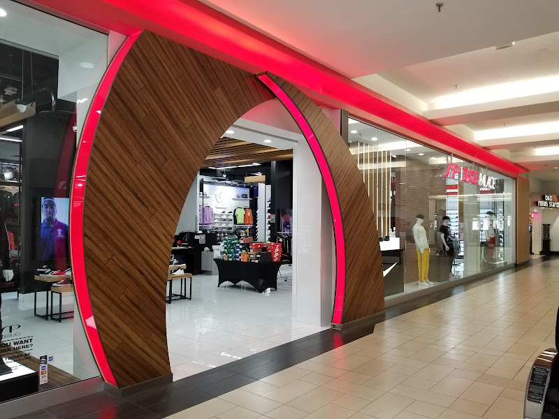 Shoe Palace
