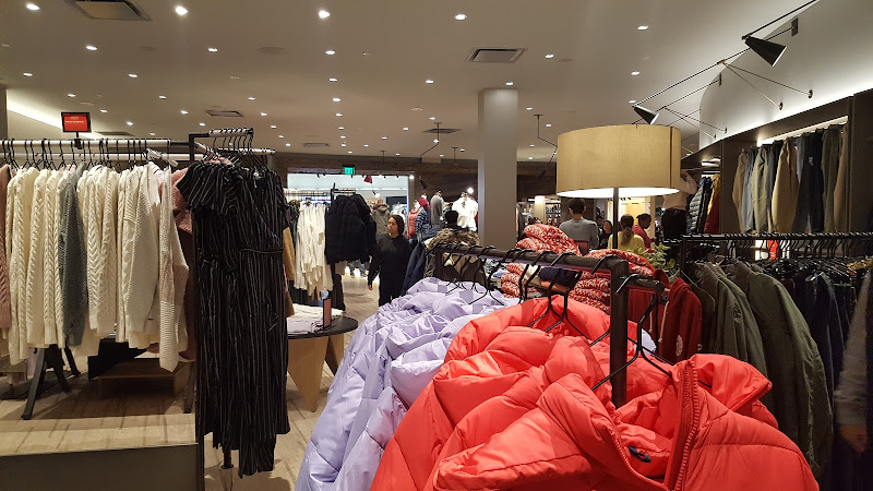 Abercrombie & Fitch