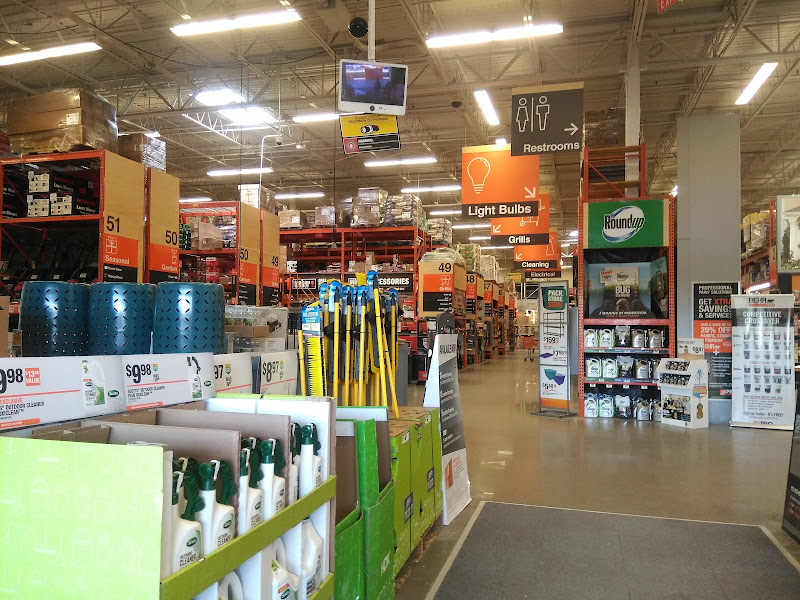 Pro Desk at The Home Depot