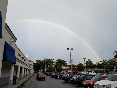 Hollywood Plaza