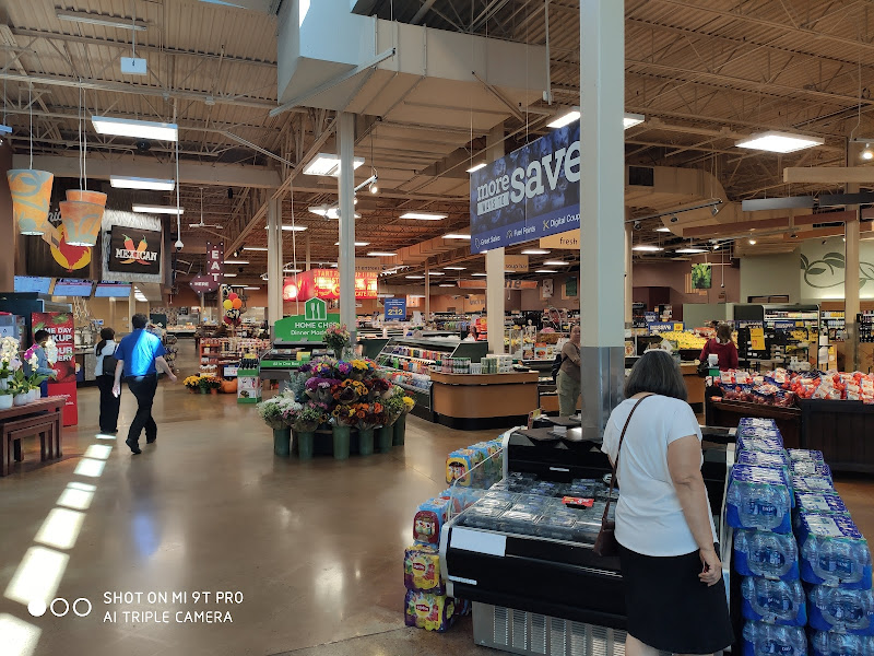 Saddlebrook Shopping Center