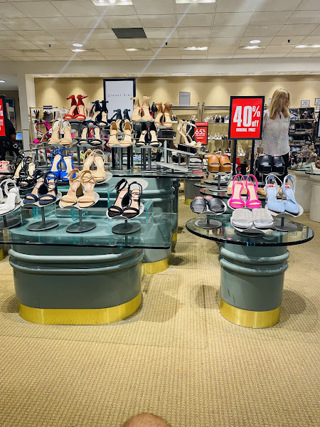 Dillard's