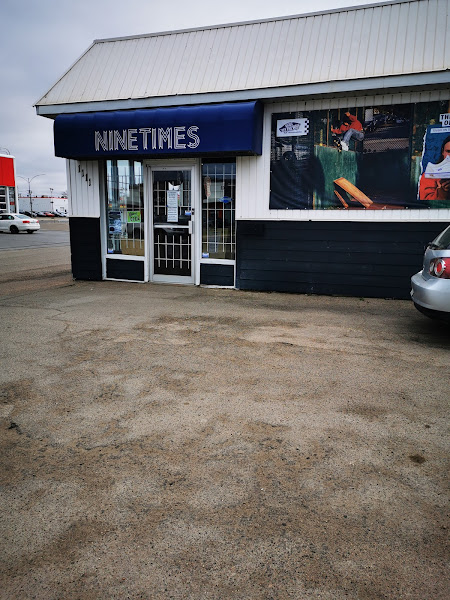 Ninetimes skateboard shop