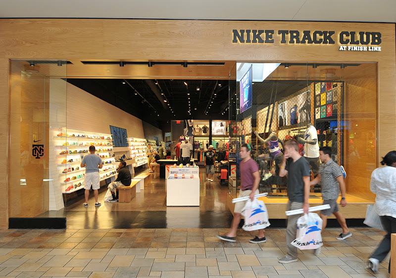 RAZA | Castleton Square Mall | Indianapolis | Urban Streetwear for Men & Kids