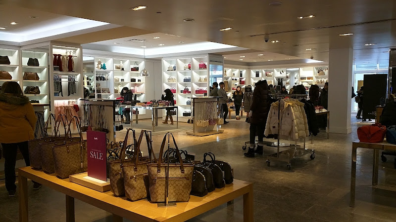 COACH Outlet