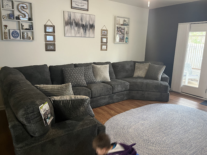 Furniture Distributors