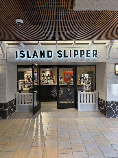 ISLAND SLIPPER