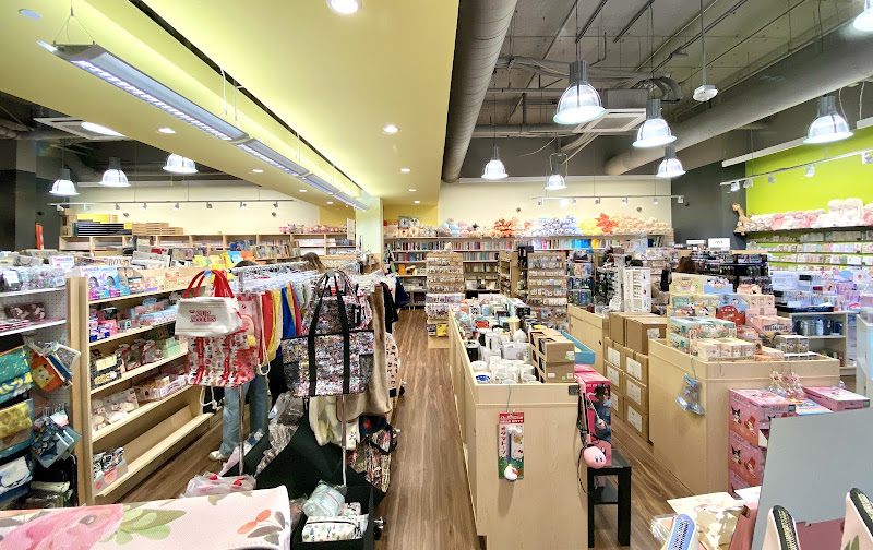 Kinokuniya Bookstore - Torrance