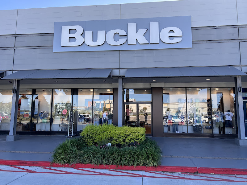 Buckle