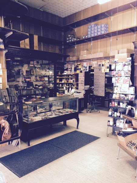 D & L Leather & Supplies