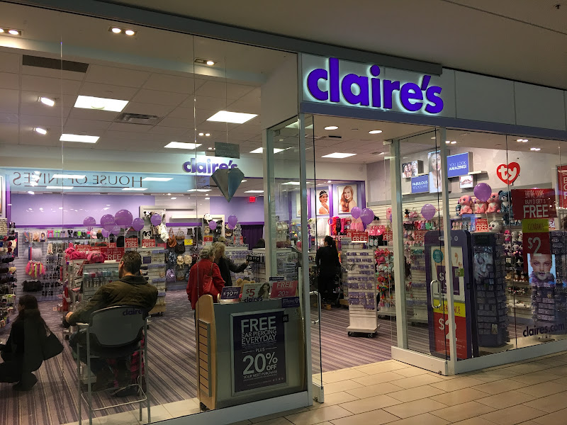 claire's