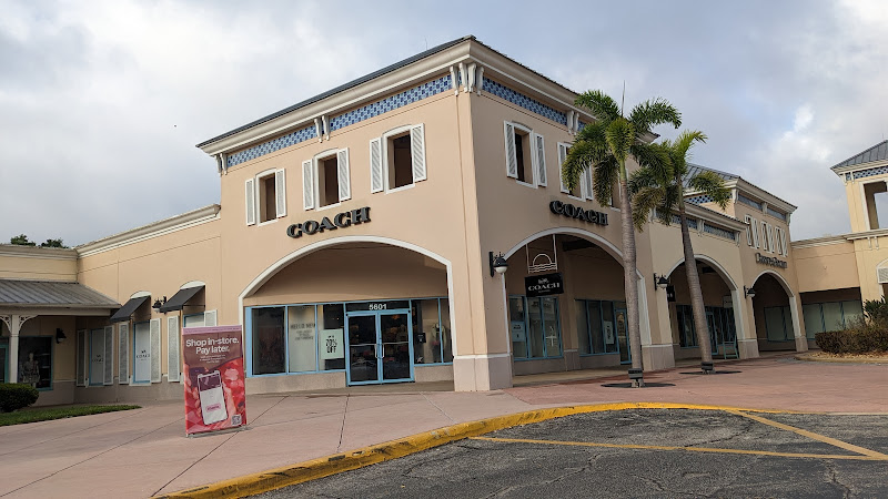 COACH Outlet